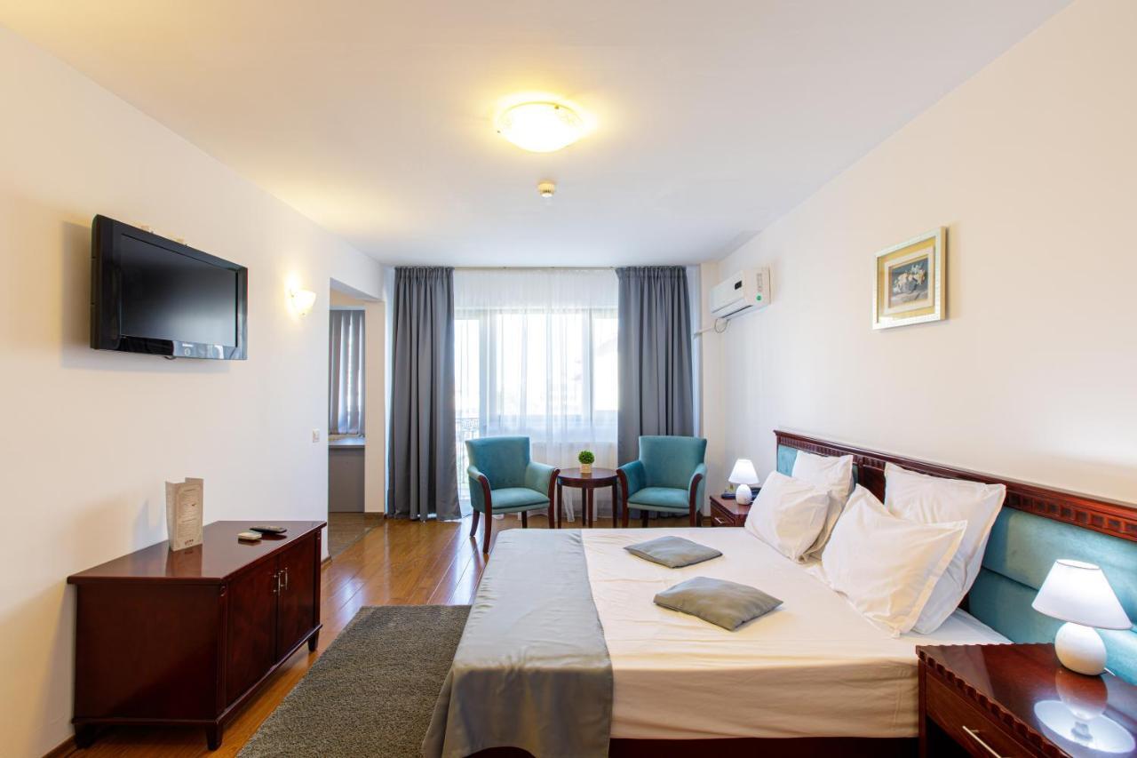 Lira Pacific Aparthotel Konstanca Kültér fotó