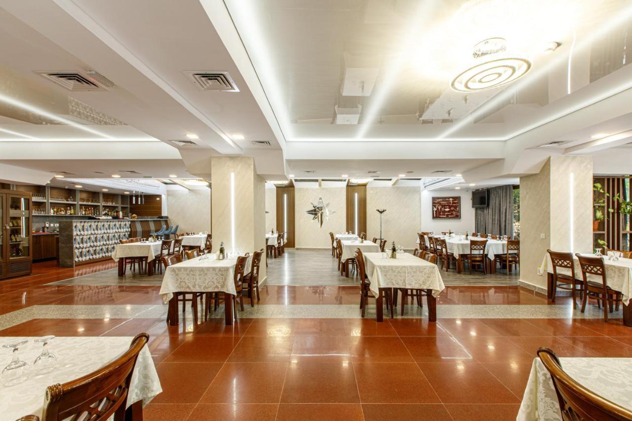 Lira Pacific Aparthotel Konstanca Kültér fotó