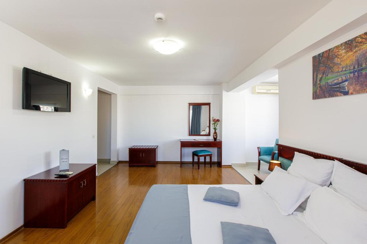 Lira Pacific Aparthotel Konstanca Kültér fotó